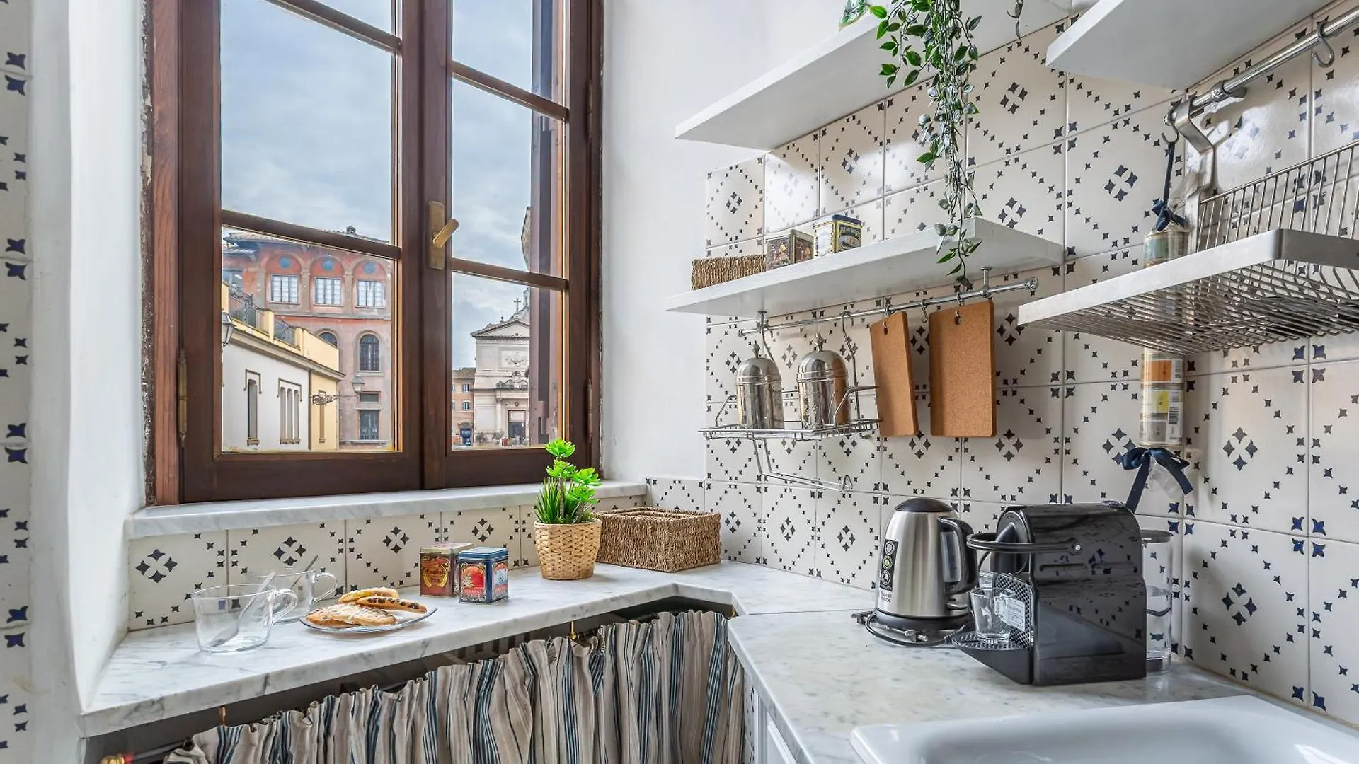Iflat A Vintage Gem Apartment Near Piazza Navona Rome 0*,