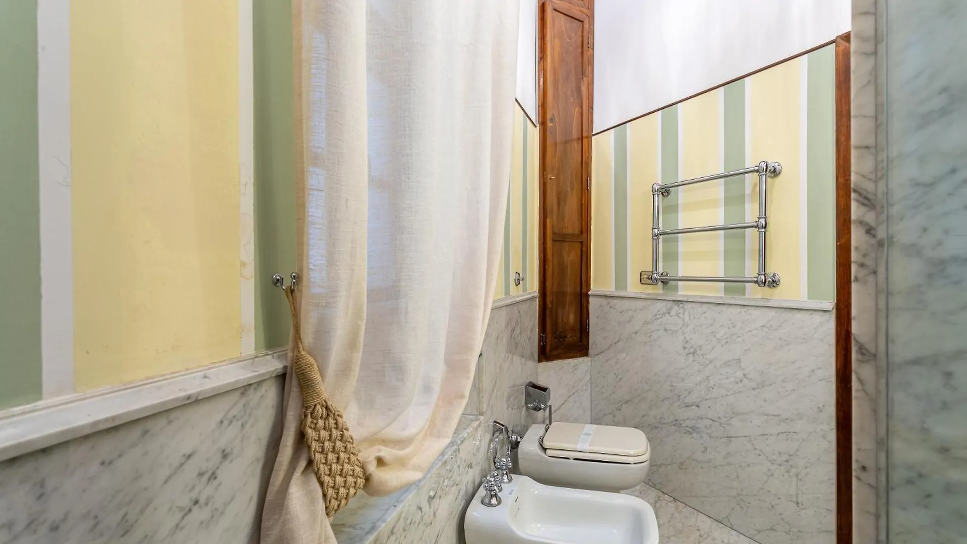 Iflat A Vintage Gem Apartment Near Piazza Navona Rome Italy